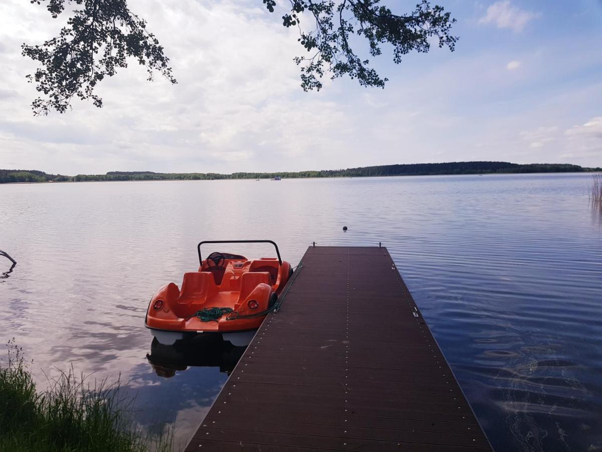 Domki Nad Jeziorem Kolonia Rybacka Esterno foto
