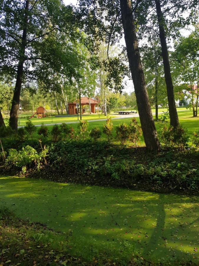 Domki Nad Jeziorem Kolonia Rybacka Esterno foto
